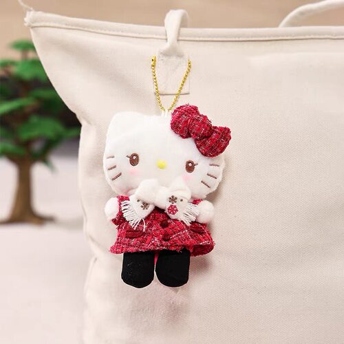 日本三丽鸥正版hello kitty小香风裙子围脖毛绒公仔挂件KT凯蒂猫