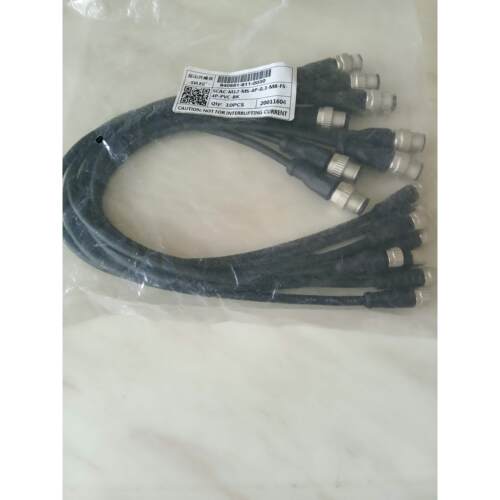 议价传器M8M12转换延长线SCAC-M12-MS-4P-0.3-M8-FS-4P-PVC-BK
