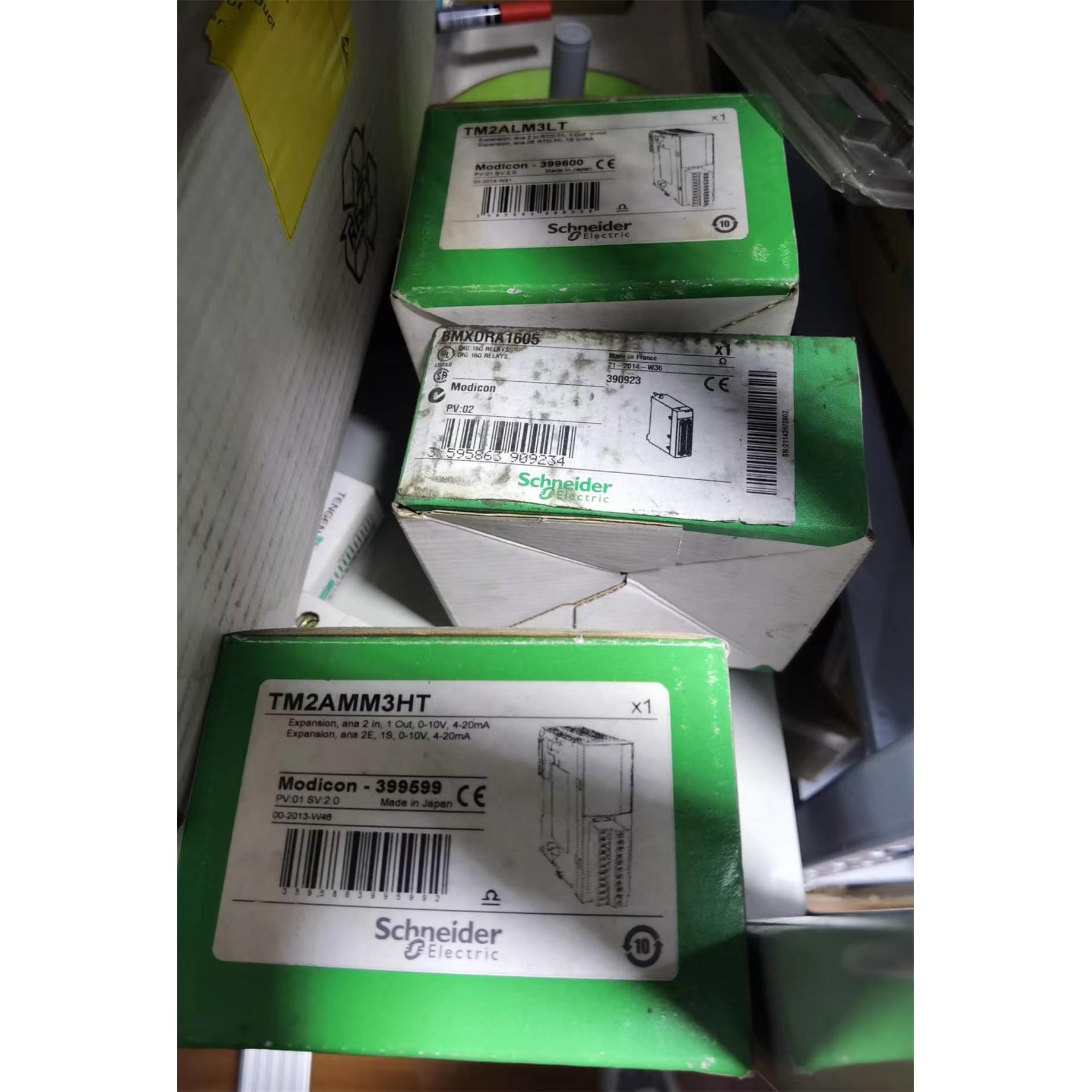 议价TM2ALM3LT施耐德PLC模块