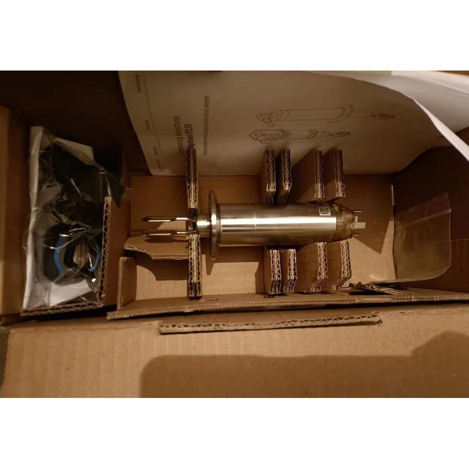 议价E+H 音叉液位计 FTL33-AA4U3AB3CJ 限位检测开关 FTL20H-0TCJ