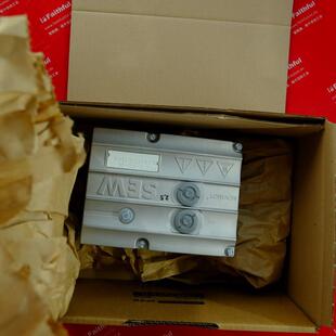 议价Sew MM07D-503-00 赛威变频器 Movimot 18215017 0.75KW