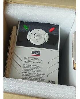 议价LS变频器 SV008iG5A-2 0.75KW 三相220V IG5A