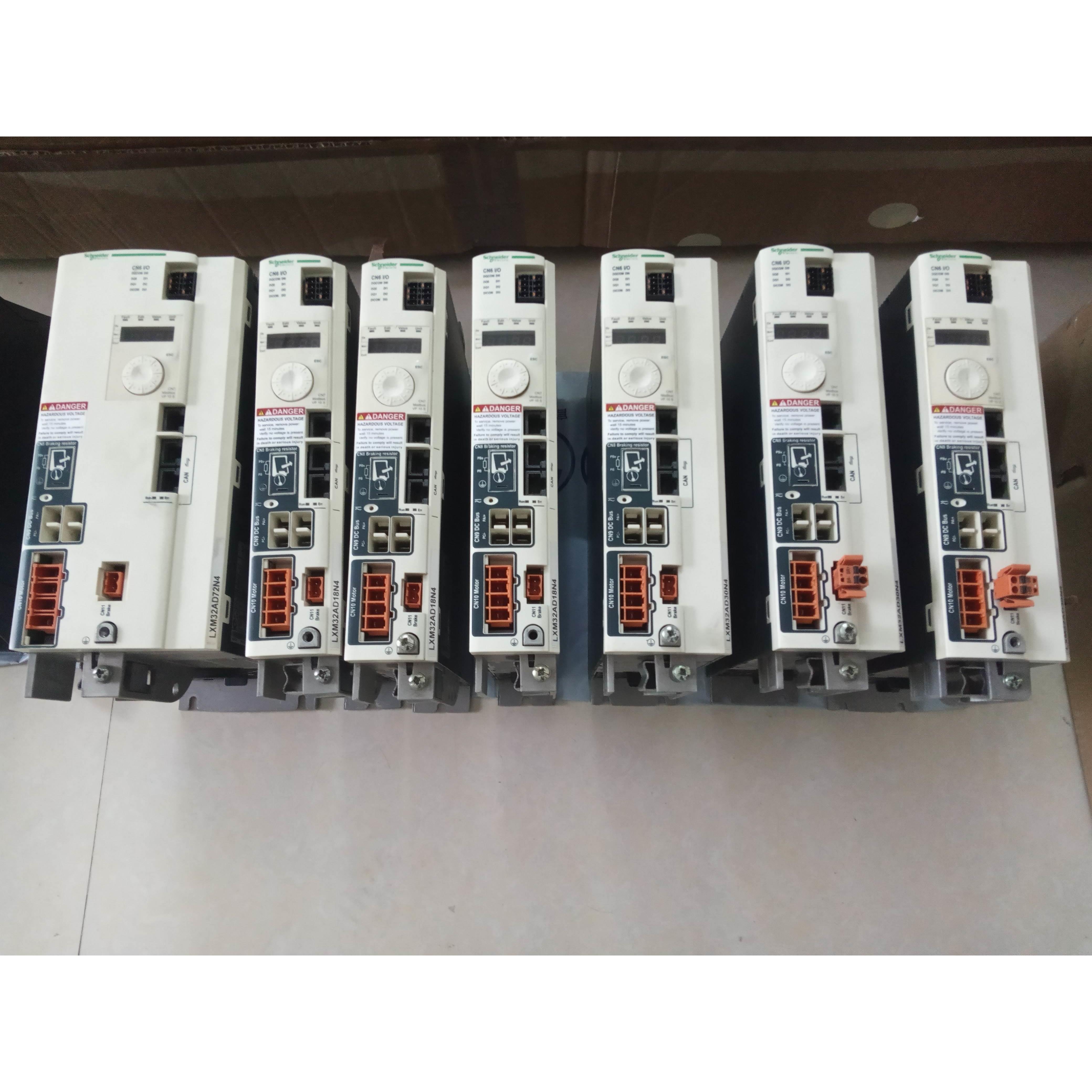 议价 伺服驱动器LXM32AD72N4 LXM32AD30N4 LXM32AD18N4