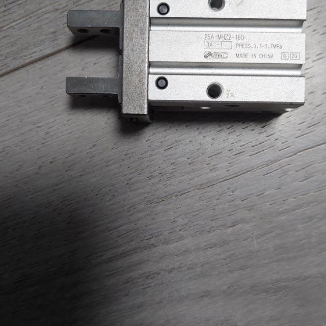 议价SMC手指气缸25A-MHZ2-16D,,单