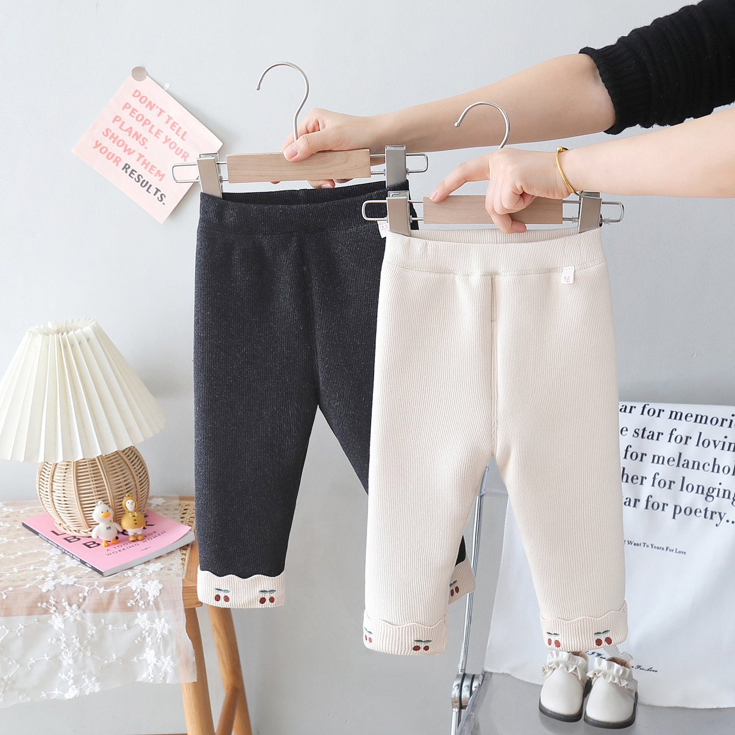 长裤女童樱桃翻边三层夹棉打底裤