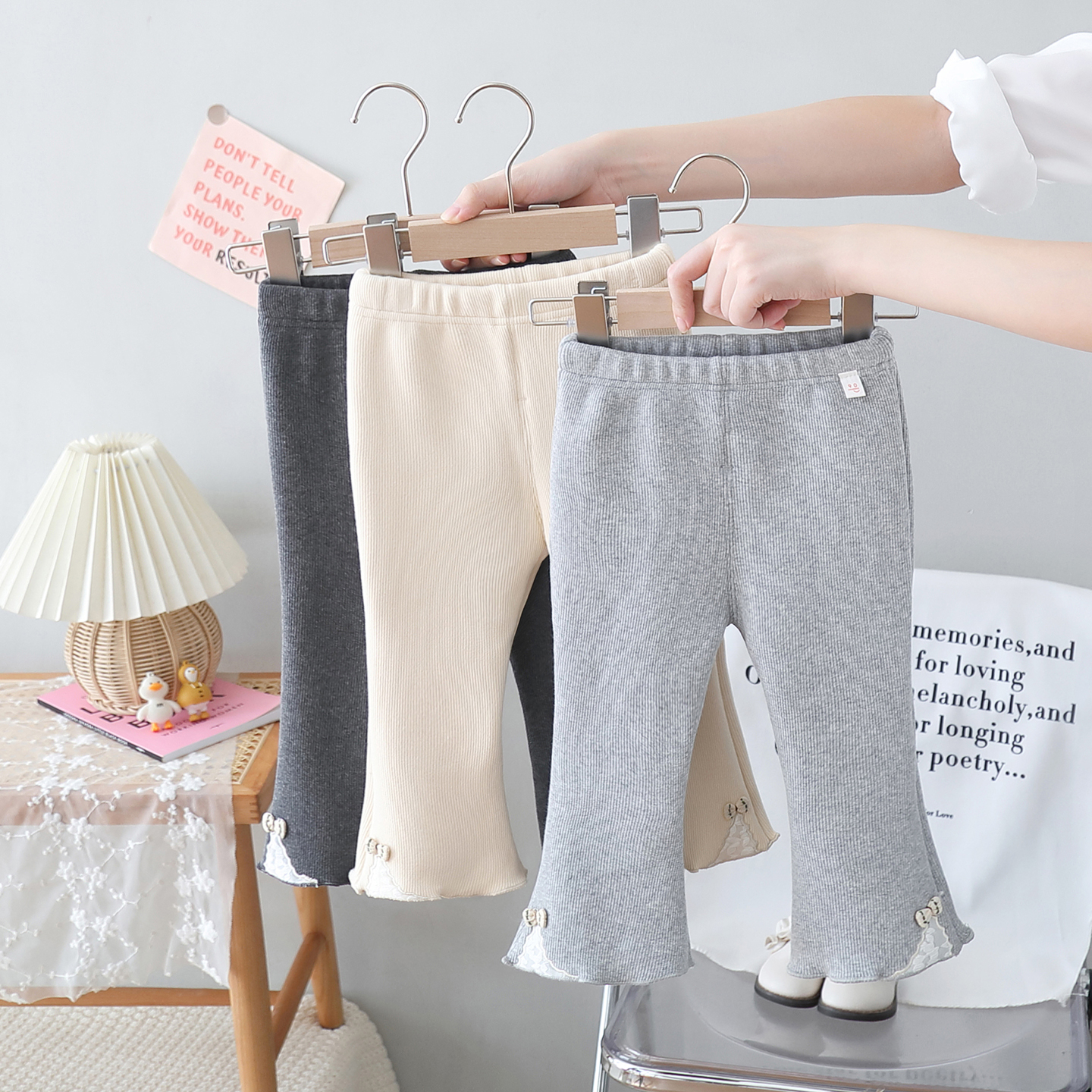 童装冬装女童加绒加厚蝴蝶结喇叭裤婴儿裤子女宝宝蕾丝打底裤百搭