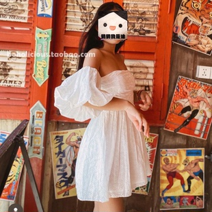 泰国本土网红品牌POMELO 纯欲风白色小雏菊刺绣蓬蓬袖抹胸裙