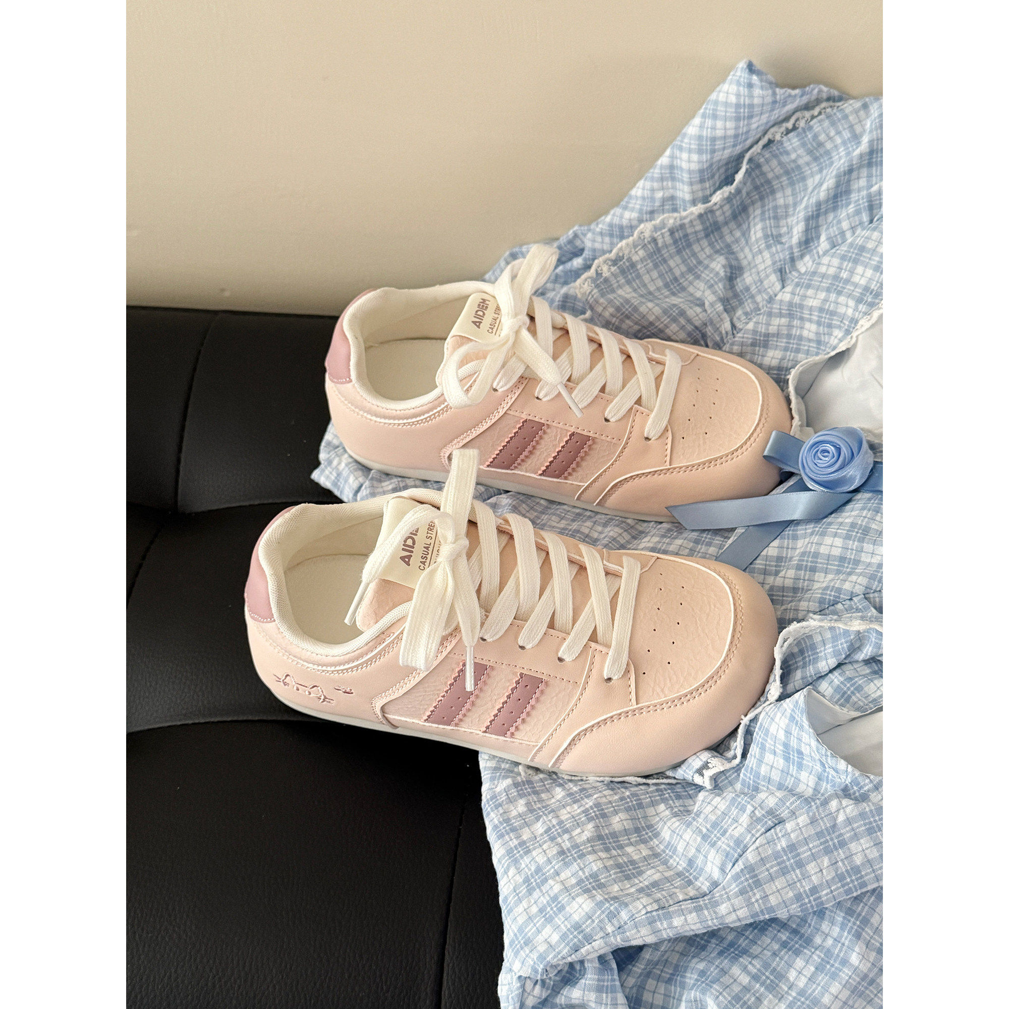 可爱小猫粉色德训鞋女款2025秋季新款平底防滑学生运动休闲鞋,女鞋,时尚休闲鞋,淘宝优惠券,粉丝福利购,淘宝优惠卷