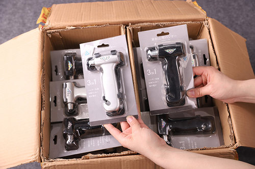 这个决对是新鲜东西汽车安全锤