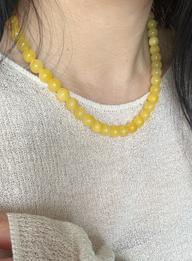 轻奢简约米黄玉圆珠项链锁骨链女