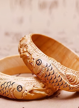 属马吉祥物鲤跃龙门手镯桃木手镯