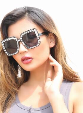 女款满钻大框拍照夸张太阳眼镜
