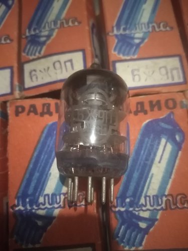 全新苏联6米9n/6米9n-E电子管. 直代6J9 E180F