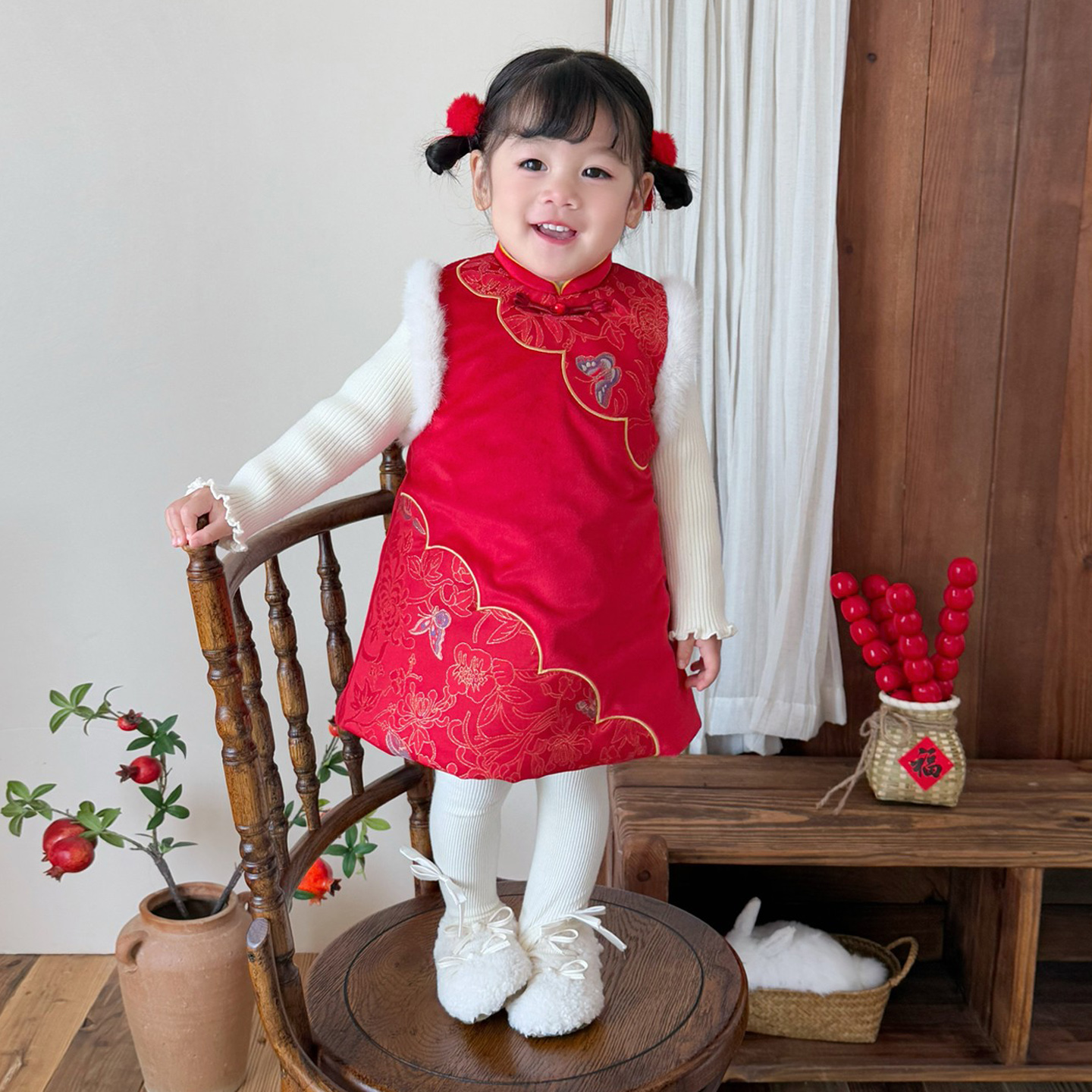 女宝宝中国风蝴蝶拼接加厚连衣裙