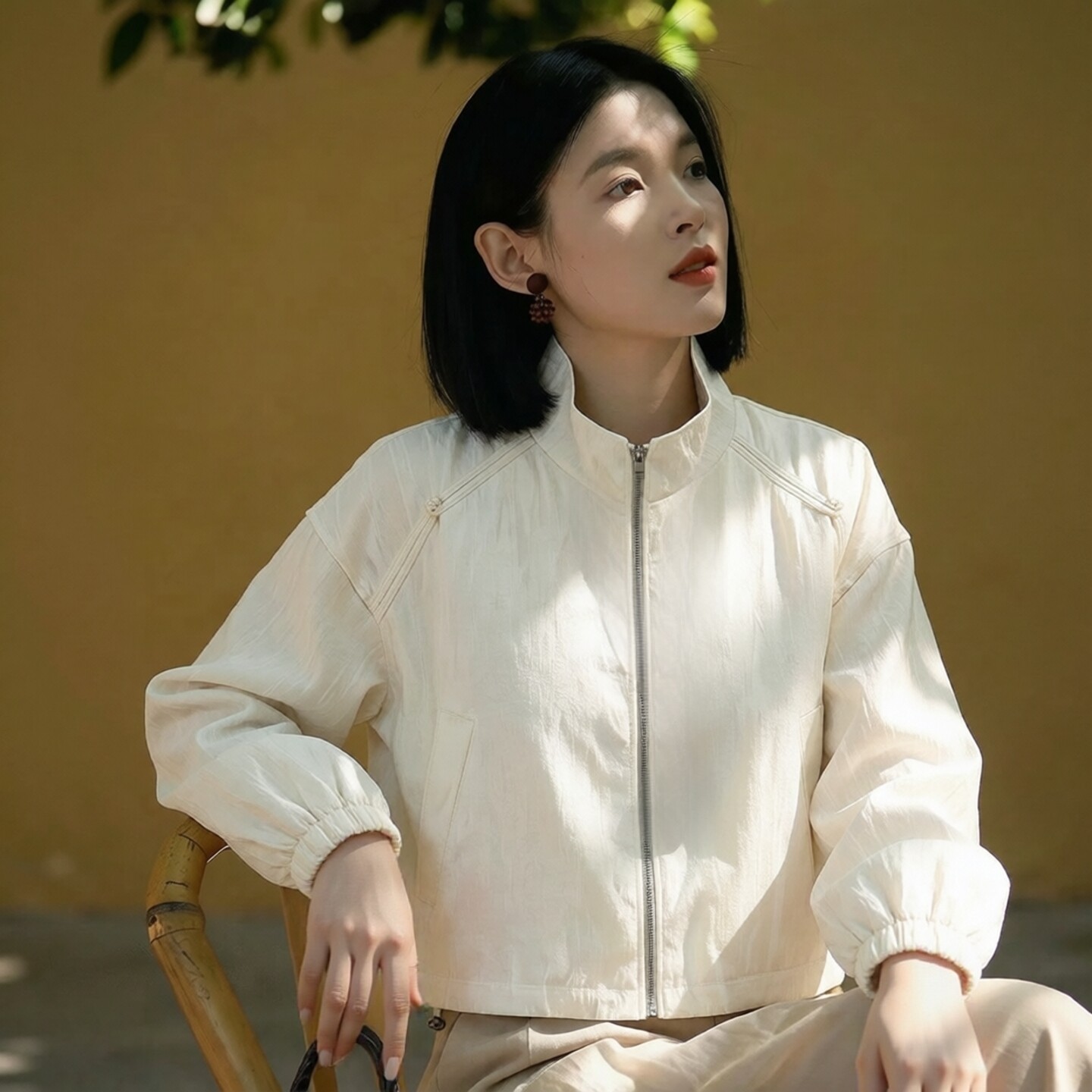 2026秋冬引Y系列1 衣佳人折扣女装 立领 休闲宽松 夹克外套短外套