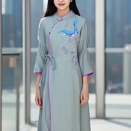 2025秋凡系列1 衣佳人折扣女装 盘扣 苎麻 国风旗袍连衣裙 5744