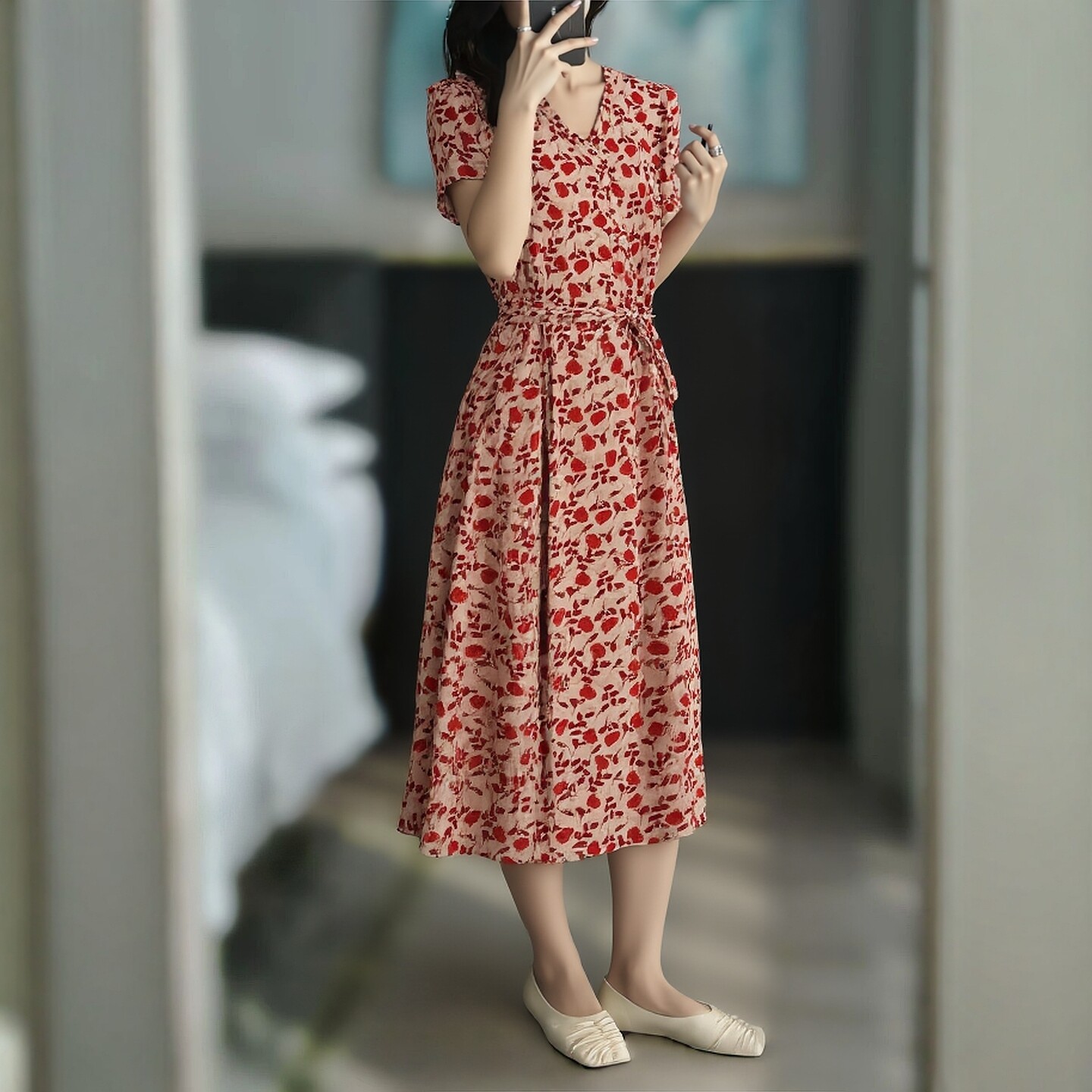 2026夏H海系列 衣佳人折扣女 V字领 腰带收腰 碎花雪纺连衣裙059
