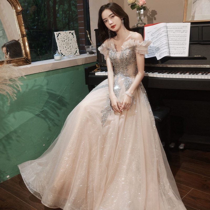 一字肩晚礼服2026新款夏生日演出服18岁成人礼年会主持人毕业长裙