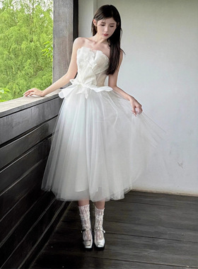 抹胸轻婚纱2026新款森系超仙小个子新娘领证短礼服日常可穿连衣裙