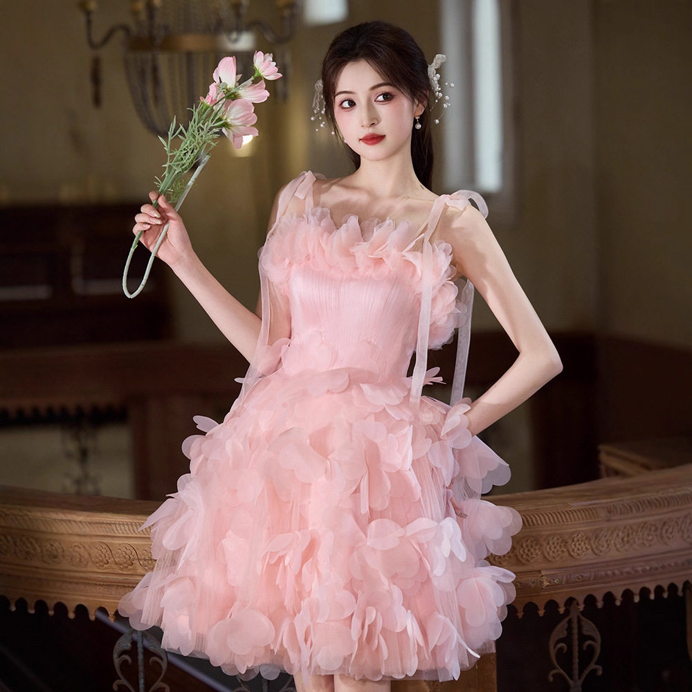 粉色吊带公主成人礼晚礼服绝美订婚衣服女平时可穿毕业艺考短款春