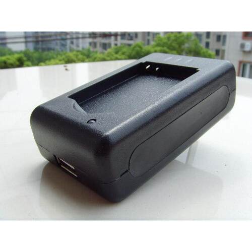 DPL品牌 适用艾诺V80 MP3百仕通831 e道航K700 GPS座充直插式AM01