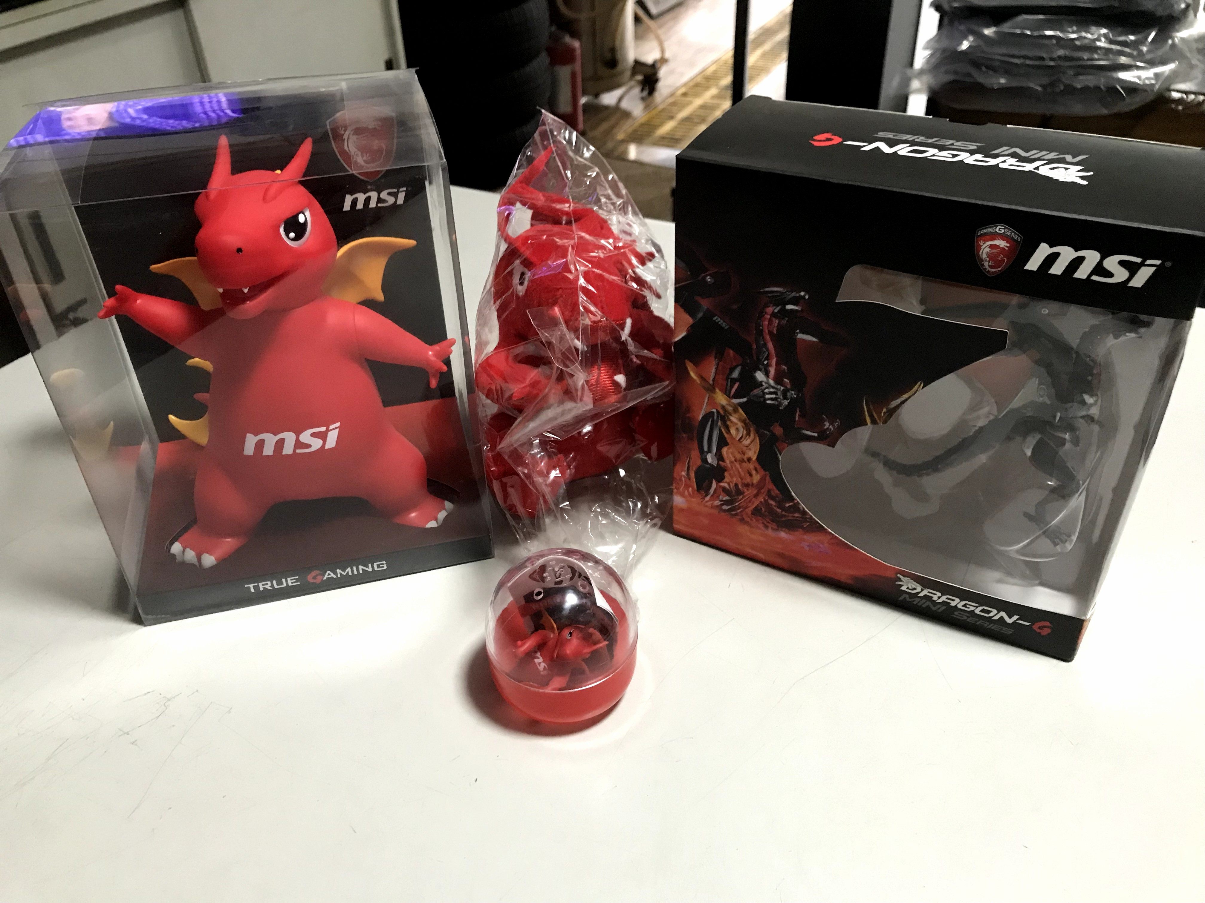 微星龙蛋 扭蛋 红龙公仔 红龙积木 手伴 布偶龙 西方龙  微星红龙