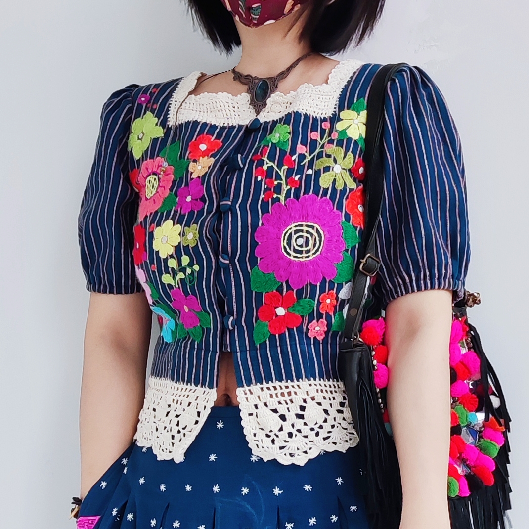 泰国民族风手工刺绣钩花拼接纯棉方领泡泡袖收腰上衣衬衫娃娃衫