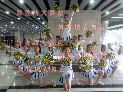 专业定制大众健身操演出表演服竞技健美操比赛服啦啦操服装定做