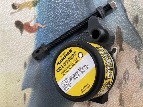 HAMMAR静水压力释放器H20EPIRB原装船用无线电示位标释放器330119