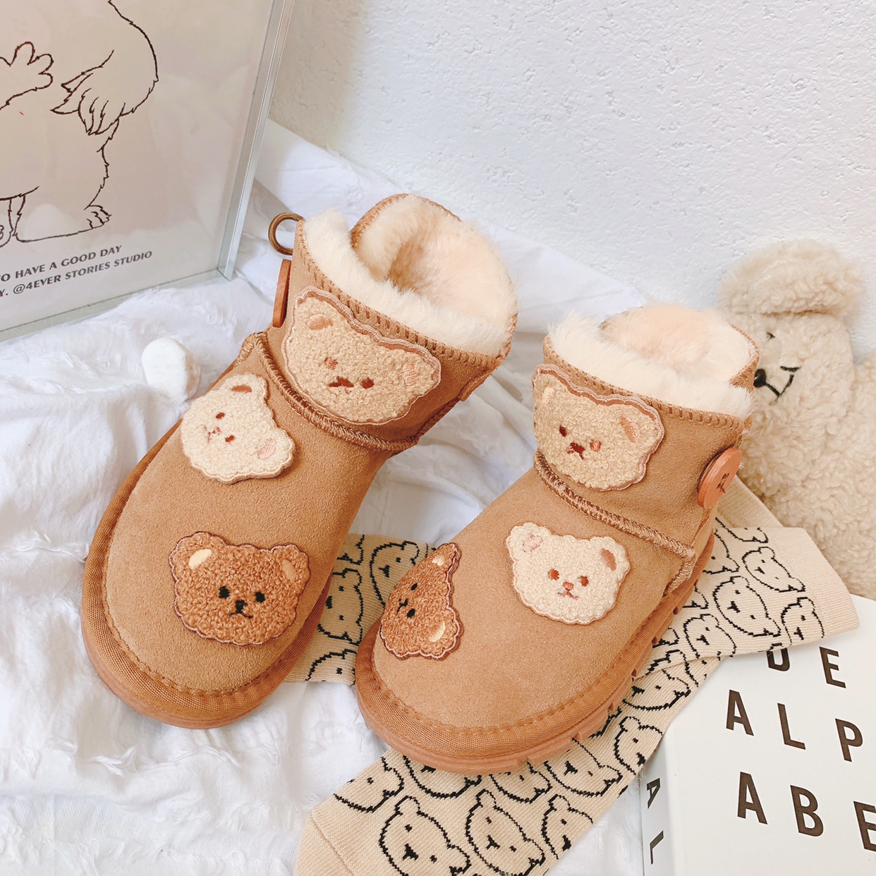 雪地靴卡通加厚冬季儿童