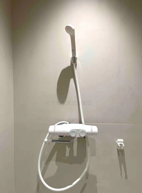 日本原装进口KVK恒温花洒白色淋浴龙头浴缸龙头自带增压FTB160KB