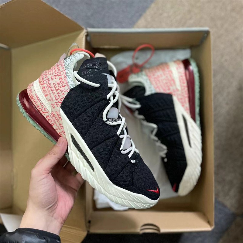 耐克 Nike LeBron 18詹姆斯LBJ 18男子实战篮球鞋 CQ9284-004-002