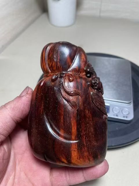 文玩手把件-印度高密度小叶紫檀-福袋百年老料纯手工雕刻金星油脂