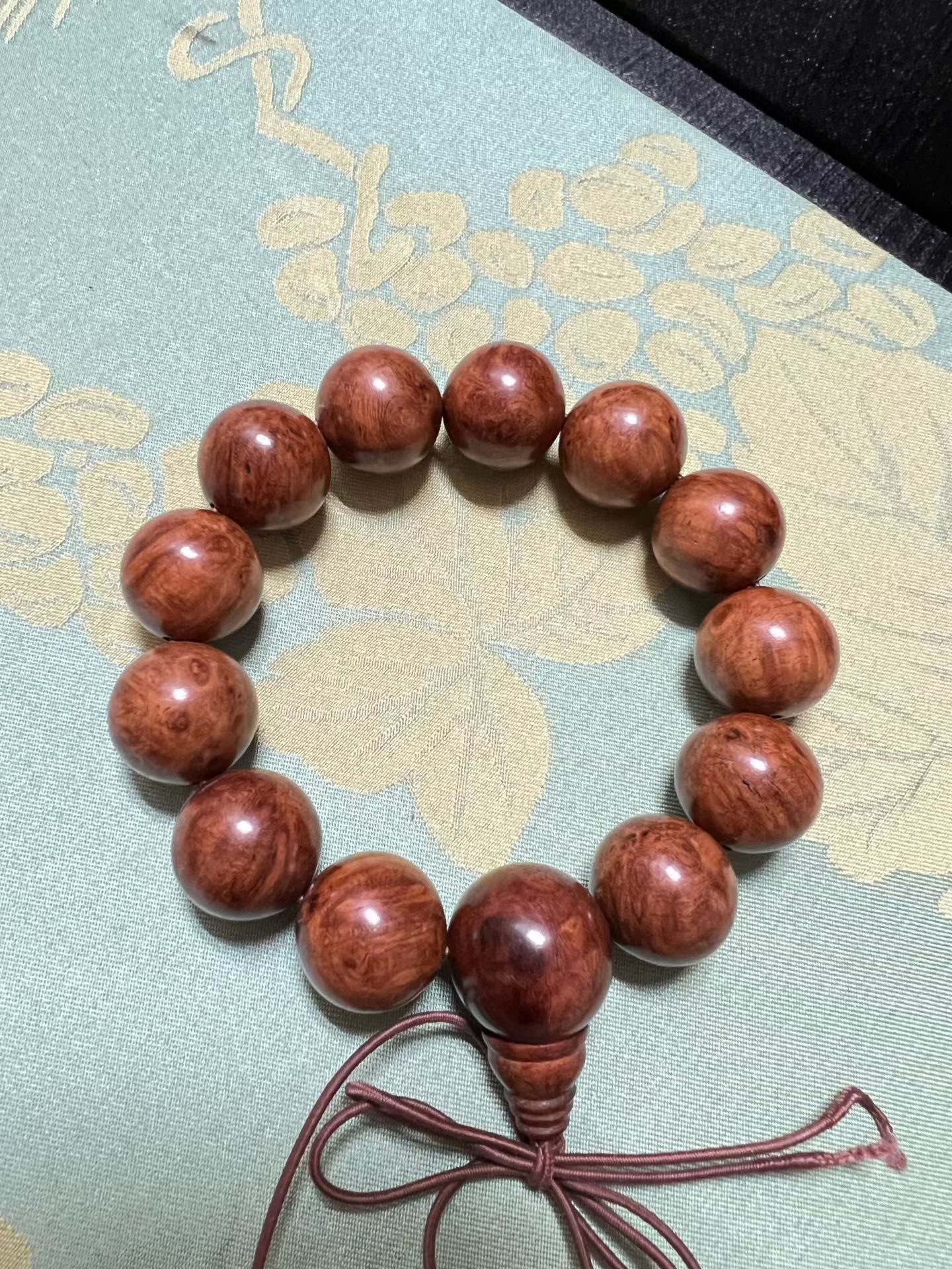 老料花梨红影子木精品整料做工精细手工小孔顺纹高密高瓷留疤18mm