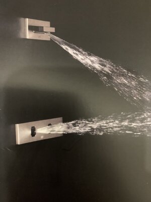 德国当代暗装淋浴喷头肩喷进口