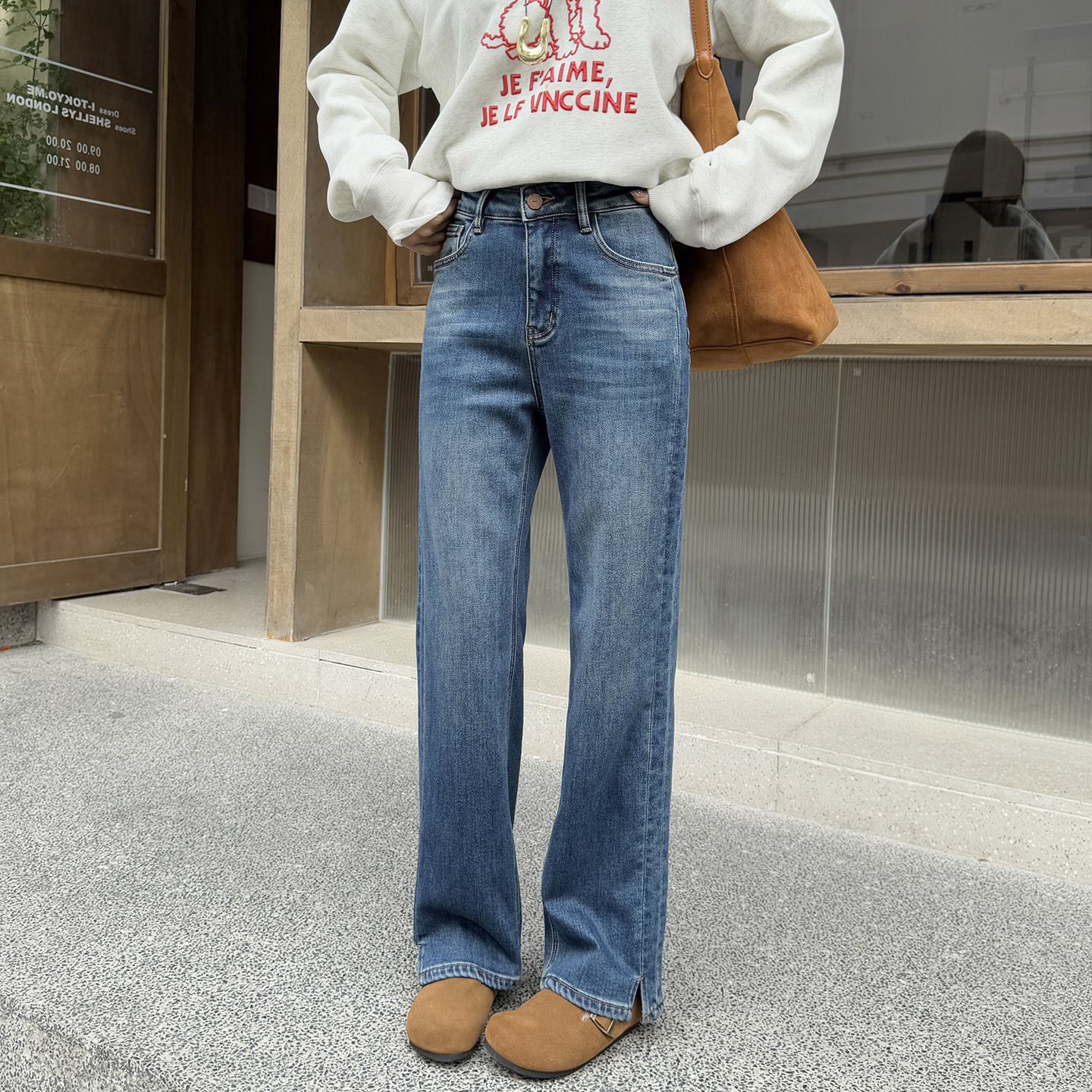 闭眼入很显瘦~窄版开叉加绒牛仔裤女秋冬2025新款直筒显瘦阔腿裤