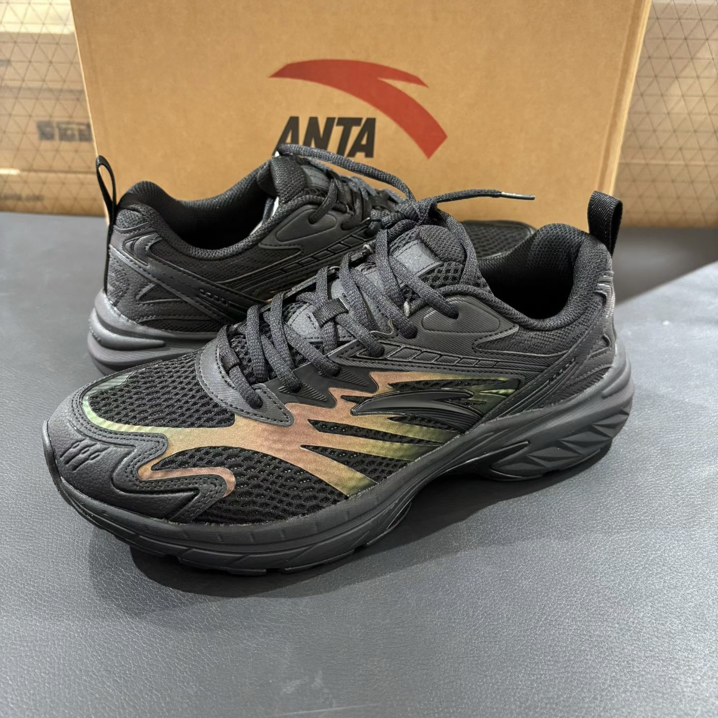 安踏AT2000复古休闲跑步鞋男鞋春秋透气低帮运动跑鞋912435508