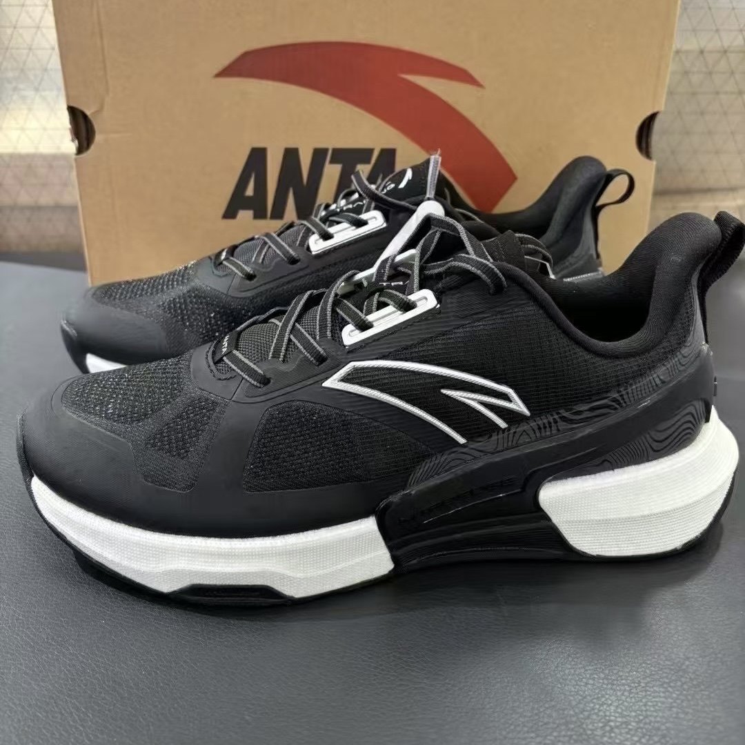 安踏燃炼综训鞋男子氮科技2024秋冬男跑鞋有氧运动鞋 112347782