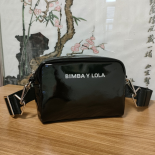 粉色牛皮 單肩包大小號 LOLA BIMBA 黑色漆皮 斜挎包 寬肩帶經(jīng)典