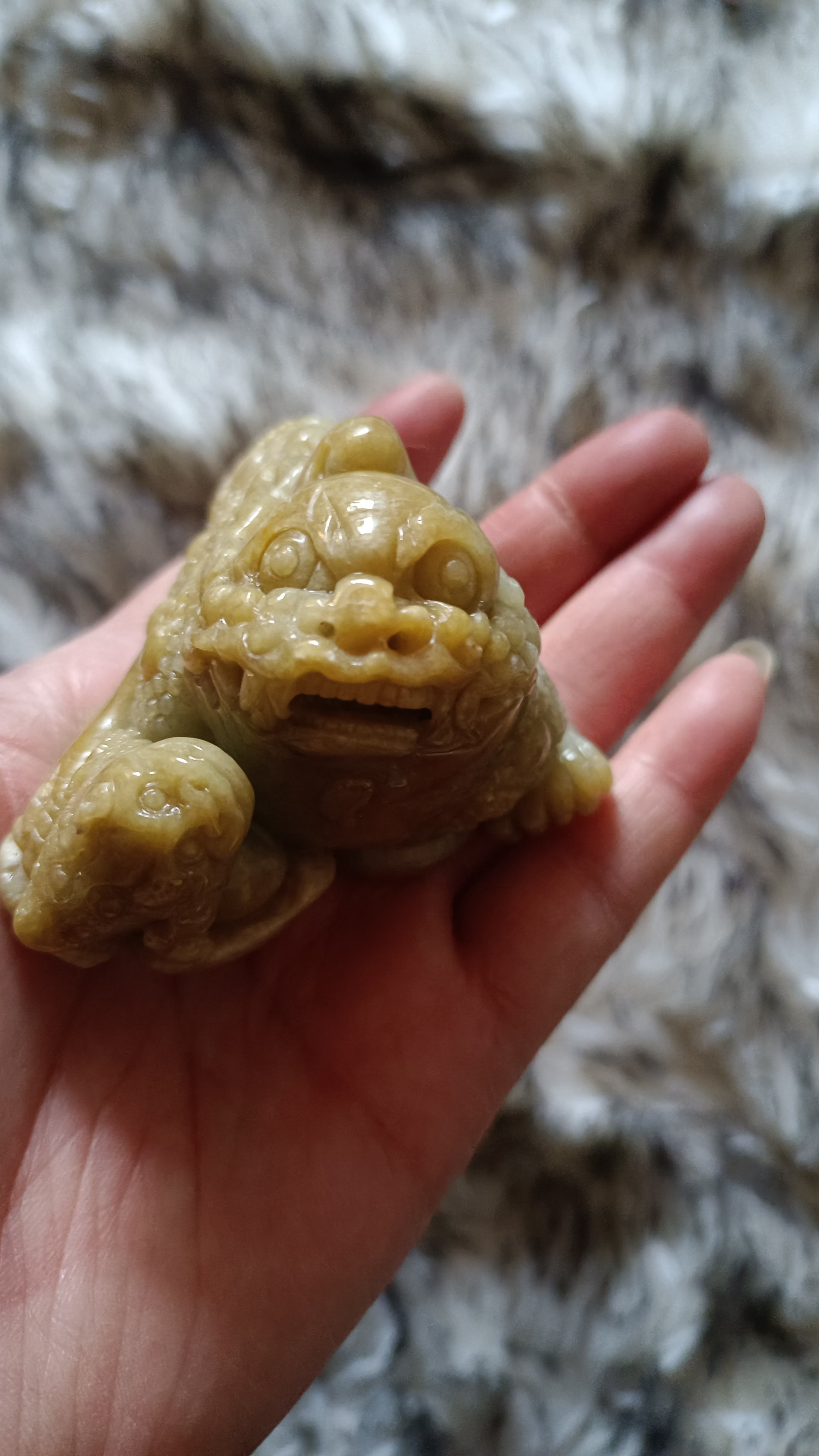 缅甸天然翡翠三角金蟾摆件！
