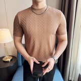 咖啡色