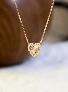 甜酷S925银14K镀心形莫桑钻项链