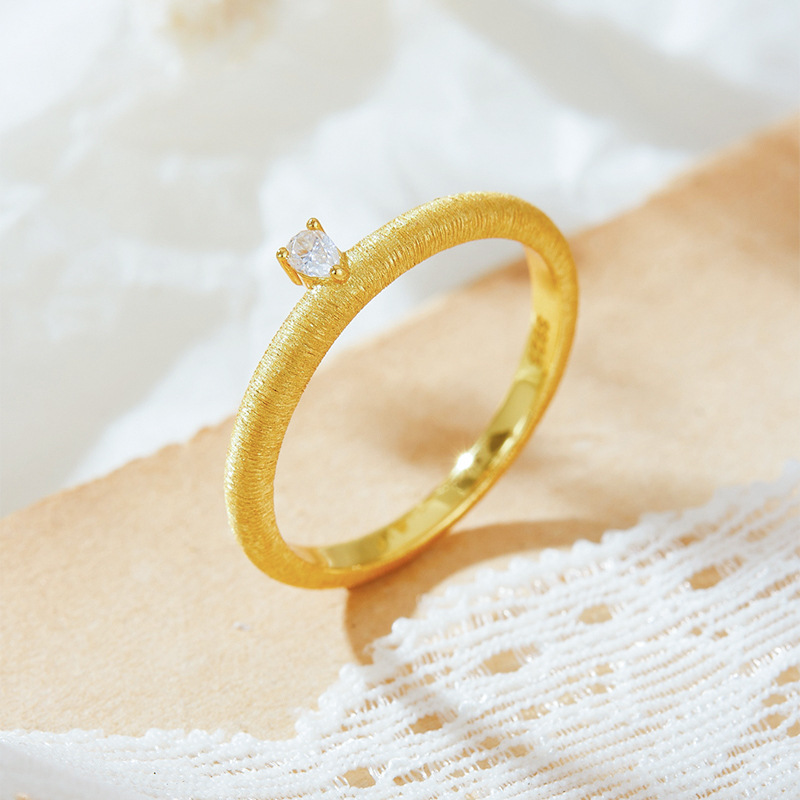 敦丽珠宝复古拉丝莫桑钻戒指