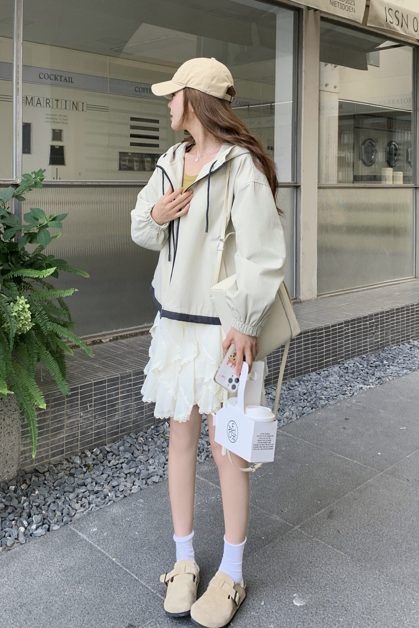 现货2026年春装新款撞色帽沿刺绣外套XW730P165K248,女装短外套,浙宝171