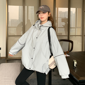 现货 25年春装新款蓝色撞色连帽休闲外套女 XW1019 P155 K238，女装短外套，浙宝171