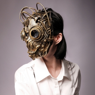 歌手蒙面唱将男女士全脸赛博朋克铆钉年会表演舞台二次元骑士头套