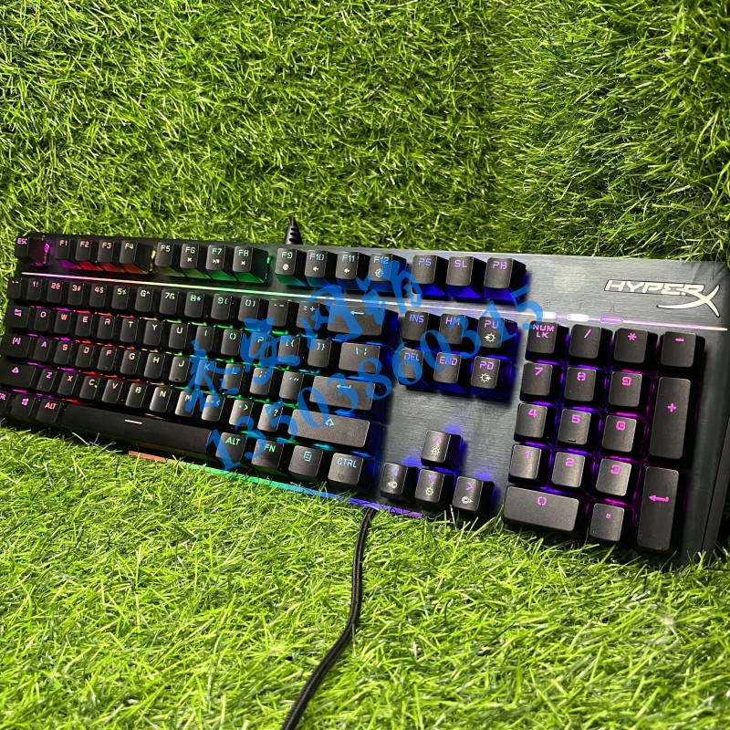 金士顿HyperX Mars RGB游戏电竞机械键盘高特青轴rgb灯光