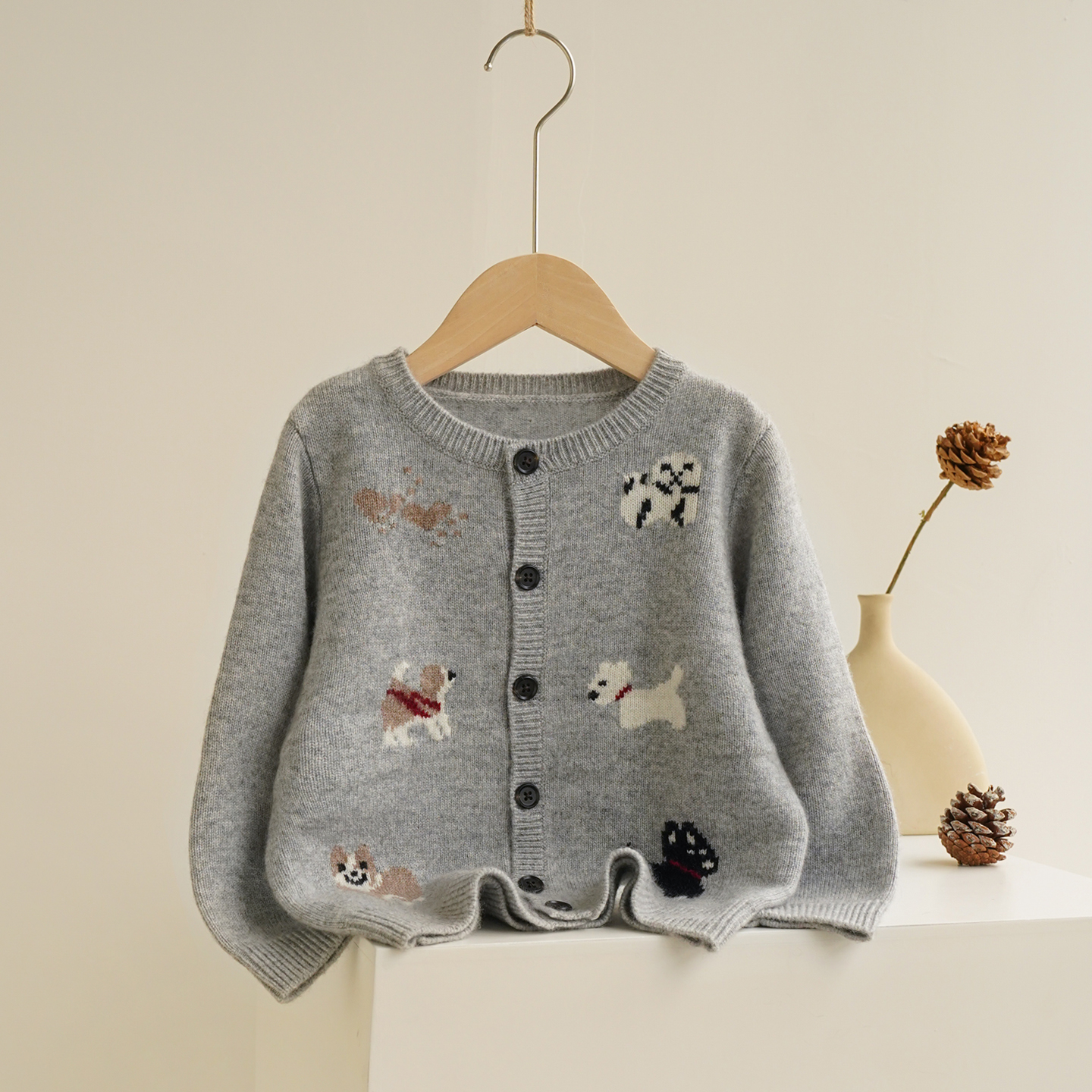 儿童羊绒衫女童开衫毛衣新款穿搭洋气男女孩秋冬季上衣厚针织外套