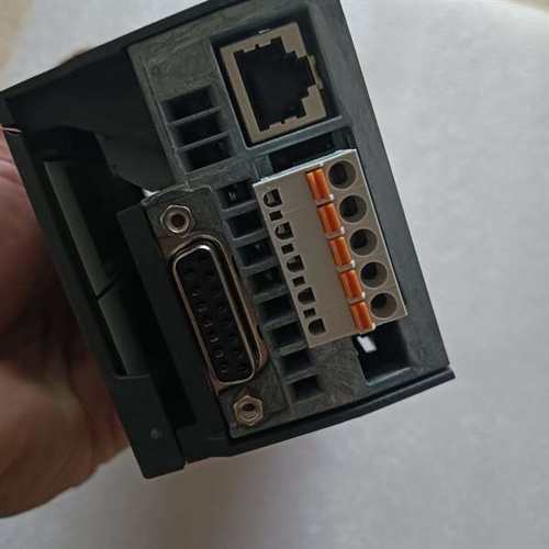 咨询西门子CU250S-2USS.型号6SL3246-OBA22议价