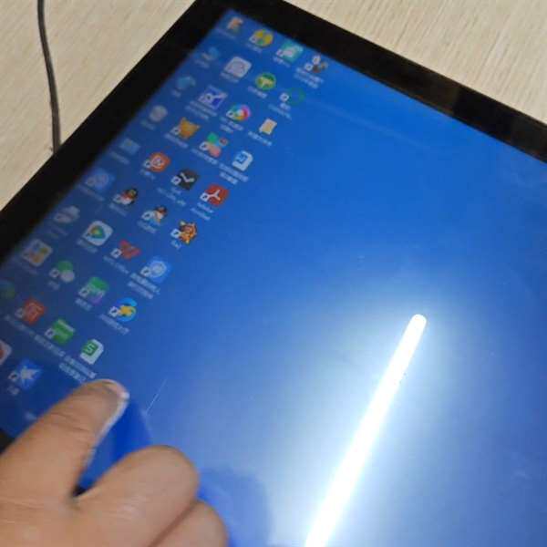 咨询触摸显示器,取款机用的工些显示器议价